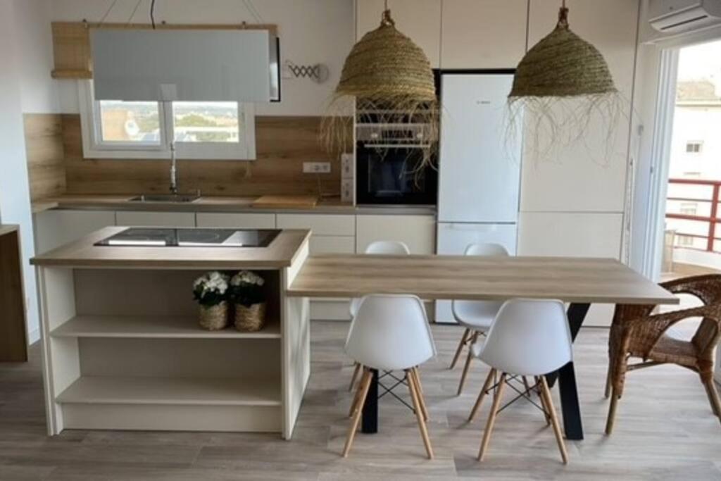 Precioso Apto Miami Primera Linia Playa Cala De Las Sirenas, Con Wifi Y Netflix, Adecuado Para Teletrabajar Miami Playa Kültér fotó